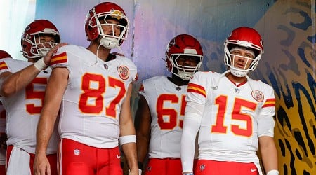 NFL Issues Security Alert to Teams amid Patrick Mahomes, Travis Kelce Home Burglaries