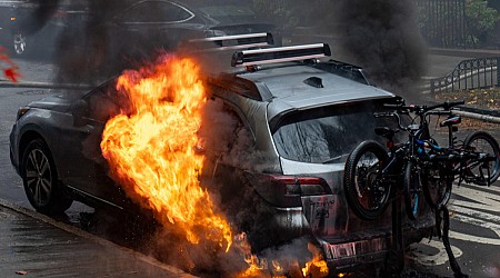 Fire in Brooklyn manhole consumes Subaru SUV, spreads to nearby apartment building