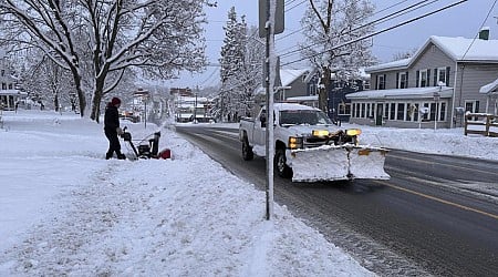 Cold blast to bring lake effect snow to multiple states as post-Thanksgiving travel underway