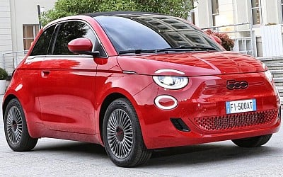 This $0/Month Fiat 500e Lease Offer Is Basically Free If You Don't Count Taxes