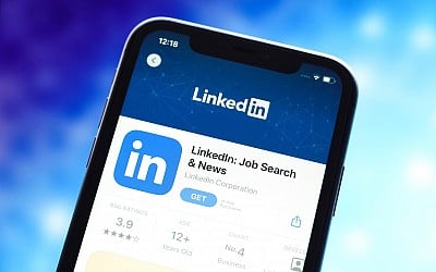 Women Less Likely To Include Leadership Skills On LinkedIn