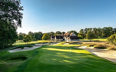 Les Bordes Estate: Visit The Most Exclusive Golf Club In France