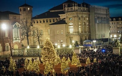 Per le feste di Natale attese 16,3 milioni di presenze (-1.5%)