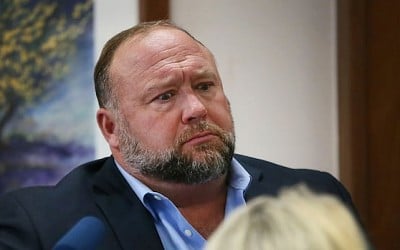 U.S. judge stops The Onion's purchase of Alex Jones's Infowars