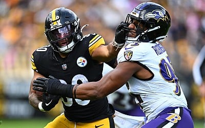 NFL Picks, Props And Week 16 Odds: Texans-Chiefs And Steelers-Ravens