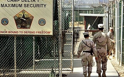 EUA repatriam prisioneiros de Guantánamo, incluindo homem preso por 17 anos sem acusação