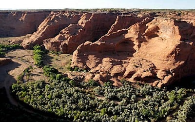 Canyon de Chelly in Arizona will become latest national park unit to ban commercial air tours