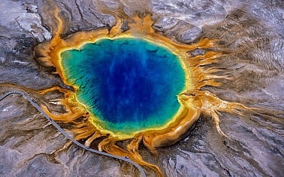 El supervolcán más temido del planeta ha despertado: ¿Estamos preparados para aprovechar su energía?