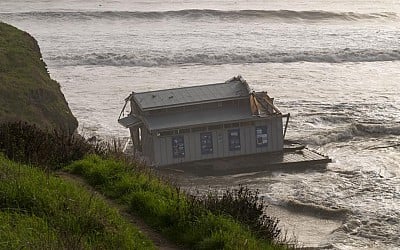 3 Are Dumped Into Ocean When Wharf Partially Collapses