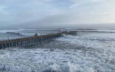 Major storm pounds California's central coast, blamed for man's death and partially collapsing pier