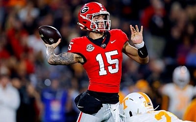 Georgia's Carson Beck undergoes season-ending elbow surgery