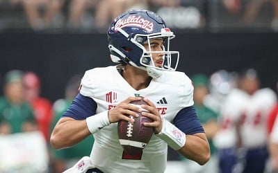 QB Mikey Keene Commits to Michigan in CFB Transfer Portal After Leaving Fresno State