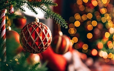 3 Christmas traditions that may have pagan roots, and 4 that (probably) don't