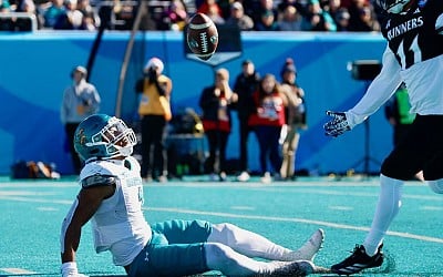 ESPN gives Myrtle Beach a new nickname. Here’s what happened at the Myrtle Beach Bowl