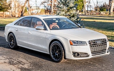 2015 Audi S8