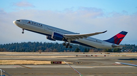 Alaska Airlines & Delta Air Lines Caught Up In Air Pollution Lawsuit At Seattle-Tacoma Airport