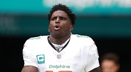 Dolphins' Tyreek Hill Posts 'Mic'd Up' Video of Budda Baker Confrontation, 'I'm Him'