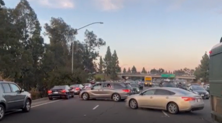 Traffic comes to a standstill on Capital City Freeway Sacramento as police investigate