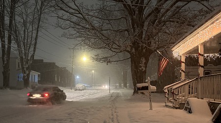 Winter Weather Warnings in Nine States As 'Heavy Lake Effect Snow' Hits