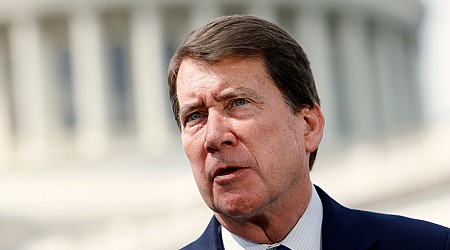 GOP Sen. Bill Hagerty says access to the U.S. economy is a 'privilege' amid Trump tariff threats