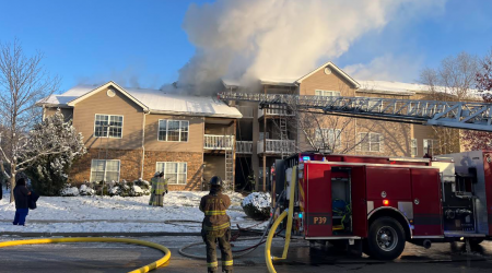 Over 20 people displaced following apartment fire in Kansas City