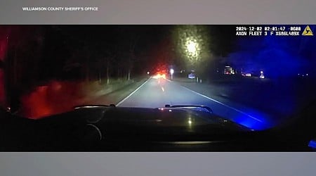 Southern Illinois deputies stop pregnant woman's runaway car from going into lake: VIDEO