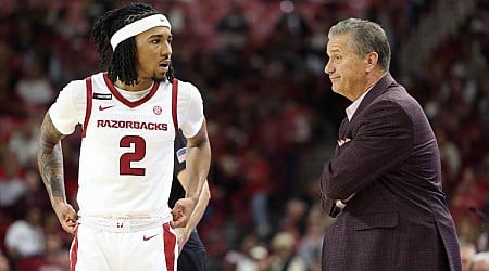 Miami vs. Arkansas odds, prediction: 2024 college basketball picks, December 3 best bets by proven model