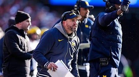 Michigan fires offensive coordinator Kirk Campbell