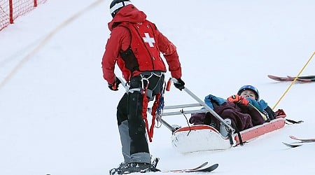 Mikaela Shiffrin suffers abdominal wound in Killington crash