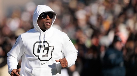 Raiders, NFL Head Coaching Jobs That Could Be Most Attractive to Deion Sanders