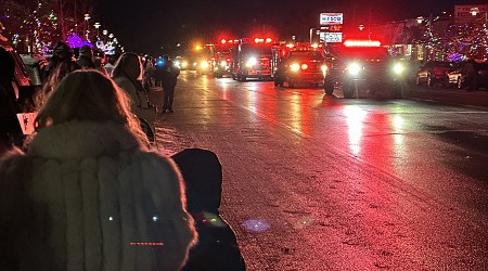 Baldwin Michigan Christmas parade, tree lighting delight residents