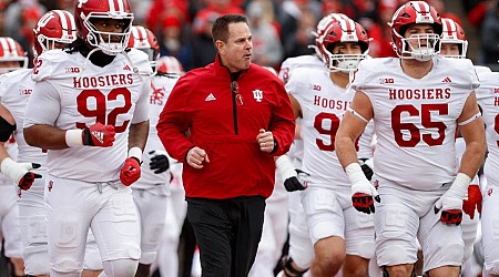 Indiana coach Curt Cignetti knows just enough about Notre Dame and playoffs to make Hoosiers dangerous in CFP