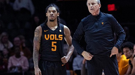 Tennessee grabs No. 1 in men’s AP Top 25 after shakeup