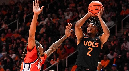 Tennessee vs. Miami prediction, odds: 2024 college basketball picks, Dec. 10 bets by proven model