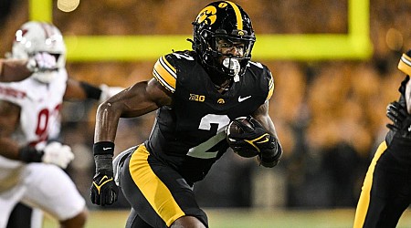 Iowa vs. Nebraska odds, line: 2024 college football picks, Week 14 Friday predictions from proven model