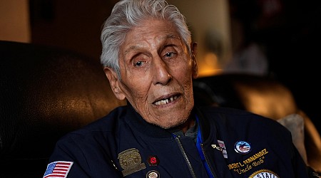 100-year-old Pearl Harbor survivor recalls confusion and chaos during bombing