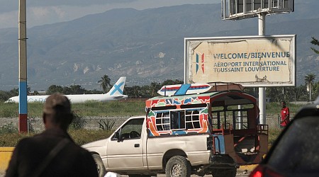 Haiti could be ‘completely isolated’ as gunfire closes main airport again