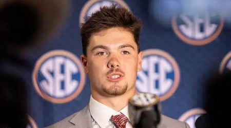 Oklahoma QB Legacy in Jeopardy as Sooners HOF Coach Breaks Silence on Jackson Arnold’s Shocking Transfer Move