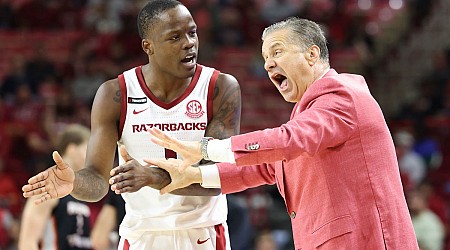 Arkansas Freshman Boogie Fland Gets Overlooked for 22YO Star As John Calipari Escapes Heartbreak