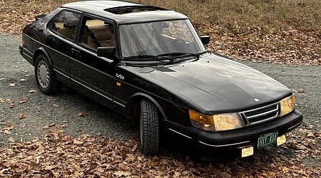 35-Years-Owned 1988 Saab 900 Turbo Hatchback 5-Speed at No Reserve