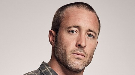 Alex O'Loughlin Signs With Independent Artist Group