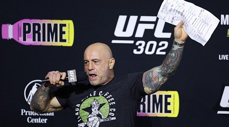 Joe Rogan 'Genuinely Concerned' About Drone Sightings in New Jersey and New York