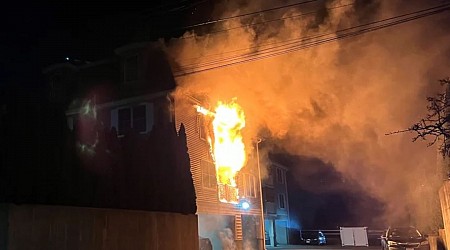 Five people rescued from fire in Gloucester apartment building