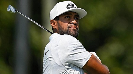 Tony Finau slams door on LIV Golf rumors amid Hero World Challenge withdrawal: 'They're not true'