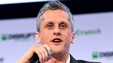 Box CEO Aaron Levie, who voted for Kamala Harris, explains why more Democrats should embrace Elon Musk