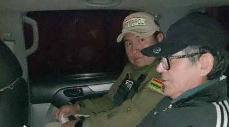 Bolivia's Ex-Narcotics Director Extradited to U.S. on Gun, Cocaine Charges