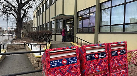 Striking workers lose Canada Post pride as they return to work