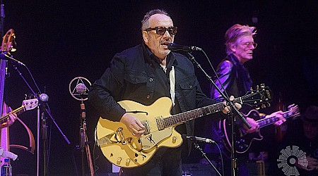 Elvis Costello Announces 2025 Tour with Steve Nieve