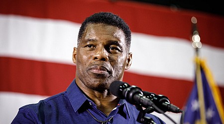 Trump Picks Herschel Walker to Be Ambassador to the Bahamas