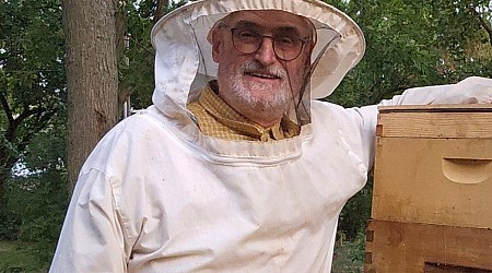 Hinsdale volunteer tends bee's needs at Oak Brook's Dean apiary